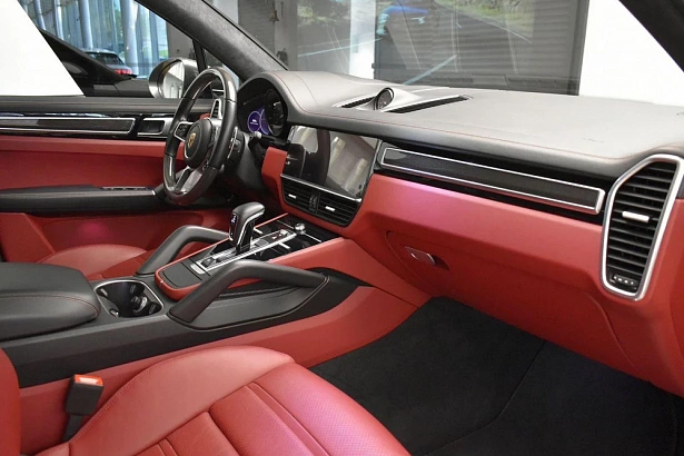 Cayenne Cayenne S S 2.9 AT 4WD (440 л.с.) фото 9