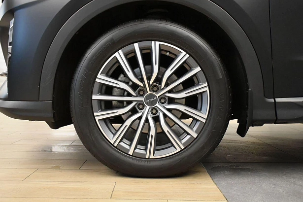X70 PLUS Luxury 1.6 AMT (190 л.с.) фото 32