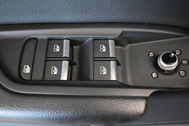 Q5 Sport 2.0 AMT 4WD (249 л.с.) фото 18