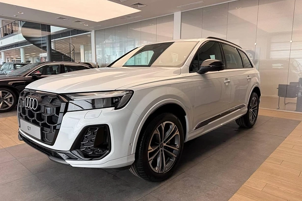 Q7 45 TFSI quattro tiptronic 2.0 AT 4WD (252 л.с.) фото 1