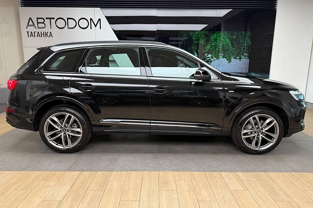 Q7 45 TFSI quattro tiptronic 2.0 AT 4WD (252 л.с.) фото 6