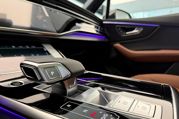 Q7 45 TFSI quattro tiptronic 2.0 AT 4WD (252 л.с.) фото 12