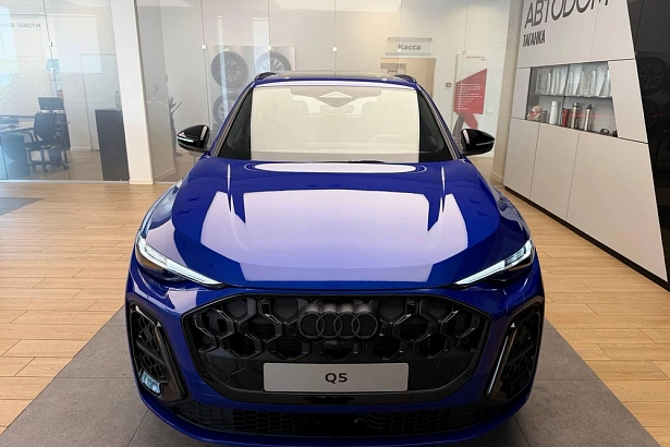 Q5 TFSI quattro S tronic 2.0 AMT 4WD (272 л.с.) фото 2