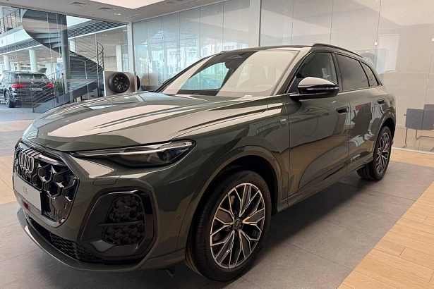 Q5 40 TFSI Quattro 2.0 AMT 4WD (204 л.с.) фото 1