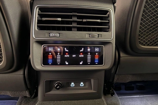 Q7 50 TDI quattro tiptronic 3.0d AT 4WD (286 л.с.) фото 17
