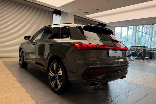 Q5 40 TFSI Quattro 2.0 AMT 4WD (204 л.с.) фото 3