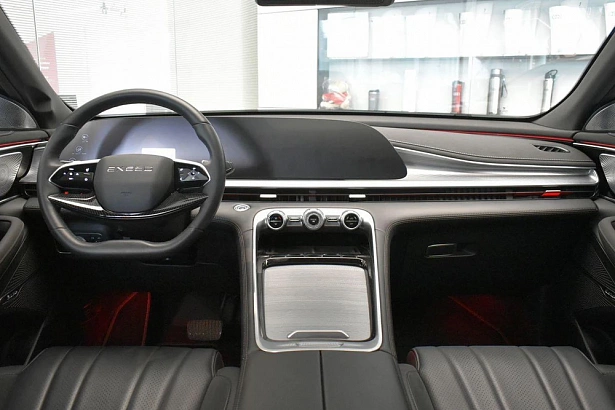 TXL Престиж 1.6 AMT 4WD (194 л.с.) фото 7