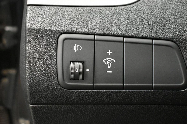 Elantra Comfort 1.6 AT (132 л.с.) фото 17