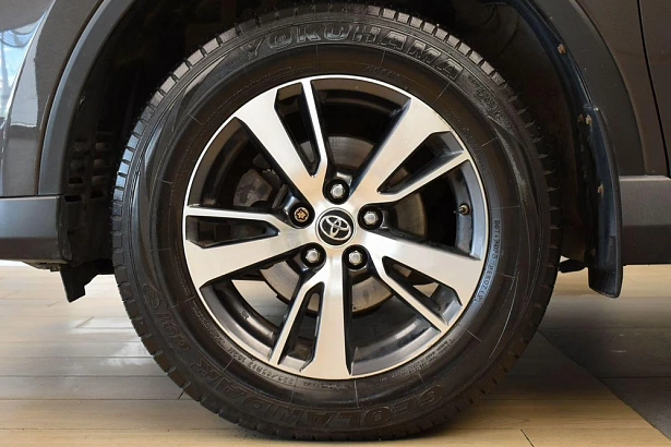RAV4 Комфорт 2.0 CVT 4WD (146 л.с.) фото 24