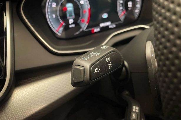 Q5 45 TFSI quattro S tronic 2.0 AMT 4WD (245 л.с.) фото 14