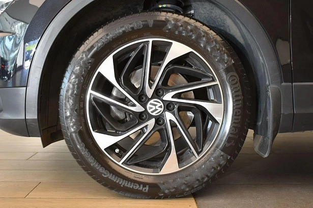 Tiguan Connect Plus 1.4 AMT (150 л.с.) фото 22