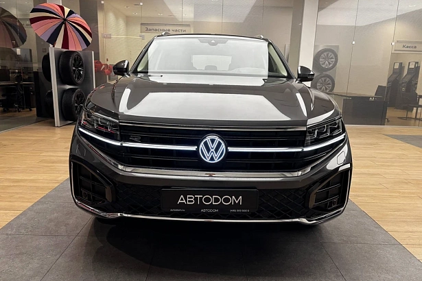 Touareg Base 2.0 AT 4WD (265 л.с.) фото 2