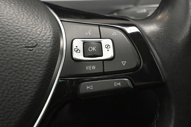 Tiguan Connect Plus 1.4 AMT 4WD (150 л.с.) фото 17