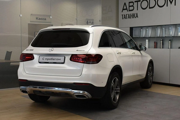 GLC Premium 200 2.0 AT 4Matic (197 л.с.) фото 5
