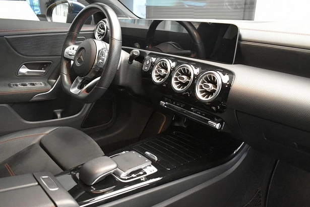 CLA Sport 250 2.0 AMT 4Matic (224 л.с.) фото 9