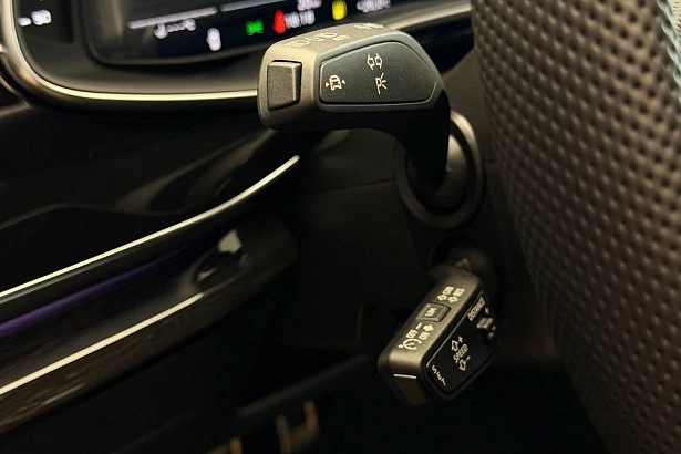 SQ7 TFSI Tiptronic 4.0 AT 4WD (507 л.с.) фото 24