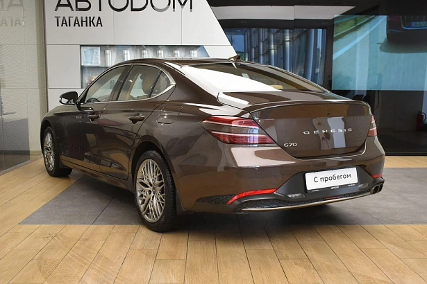G70 Supreme 2.0 AT 4WD (197 л.с.) фото 3