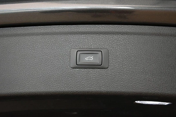 Q5 Sport 2.0 AMT 4WD (249 л.с.) фото 25