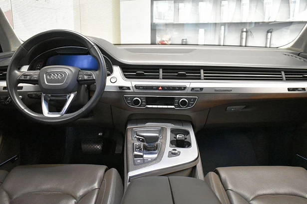 Q7 Sport 3.0d AT 4WD (249 л.с.) фото 8