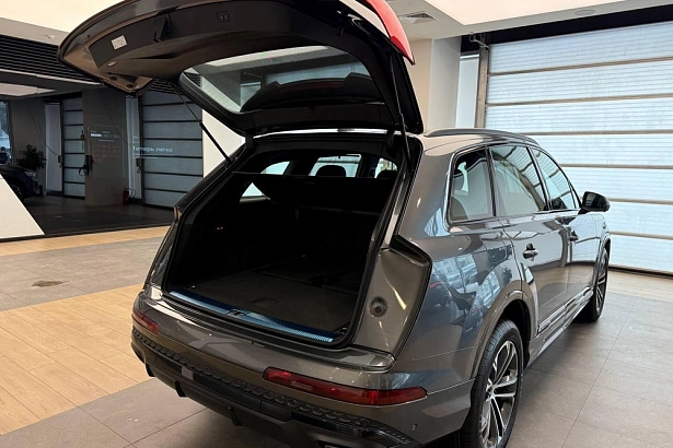 Q7 45 TFSI quattro tiptronic 2.0 AT 4WD (252 л.с.) фото 14