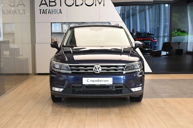 Tiguan Exclusive 2.0 AMT 4WD (180 л.с.) фото 4