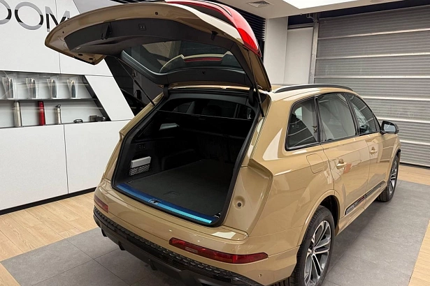 Q7 45 TFSI quattro tiptronic 2.0 AT 4WD (252 л.с.) фото 11