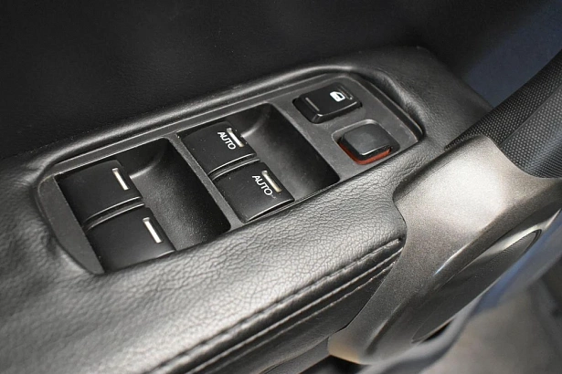 CR-V Elegance 2.0 AT 4WD (150 л.с.) фото 16