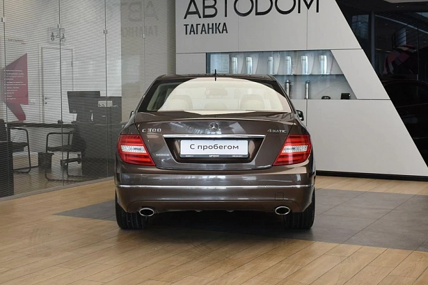 C-Класс Base 300 3.5 BlueEfficiency AT 4Matic (250 л.с.) фото 7