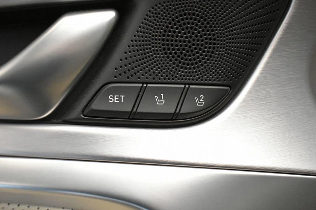 G70 Advance 2.0 AT 4WD (197 л.с.) фото 18