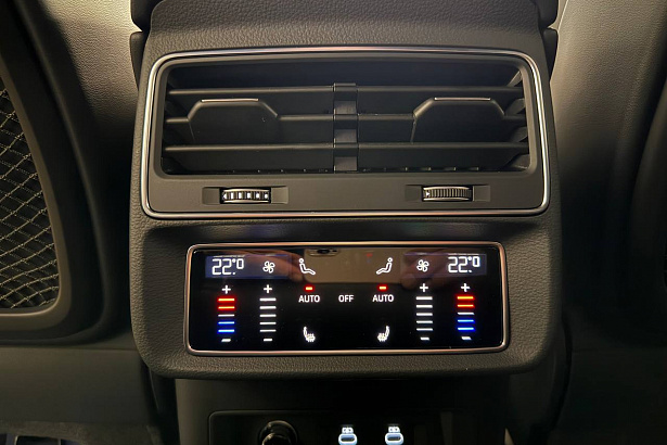 Q7 50 TDI quattro tiptronic 3.0d AT 4WD (286 л.с.) фото 23