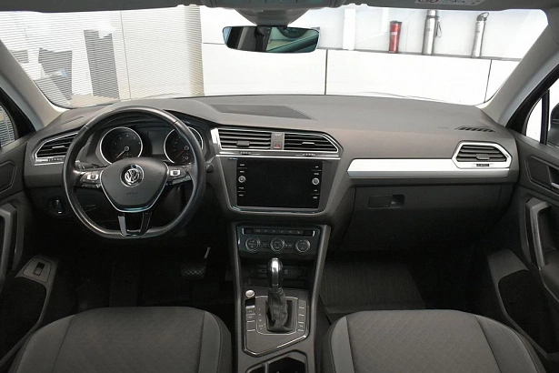Tiguan Connect Plus 1.4 AMT (150 л.с.) фото 8