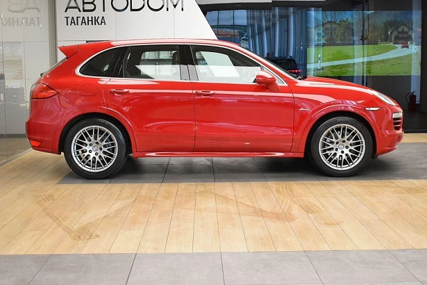Cayenne Platinum Edition 3.0d AT 4WD (245 л.с.) фото 6