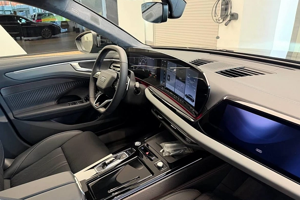A6 TFSI Quattro S tronic 2.0 AMT 4WD (272 л.с.) фото 8