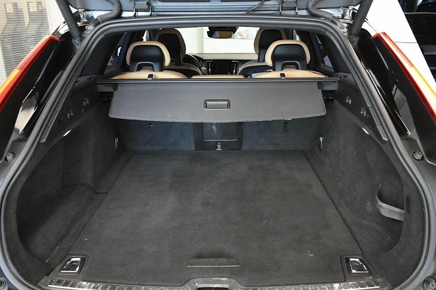 V90 Cross Country Pro 2.0d AT 4WD (190 л.с.) фото 14