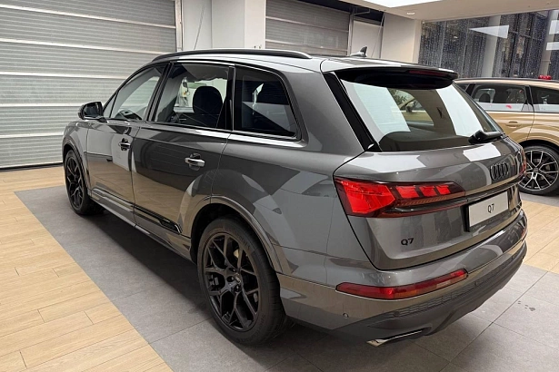 Q7 50 TDI quattro tiptronic 3.0d AT 4WD (286 л.с.) фото 3
