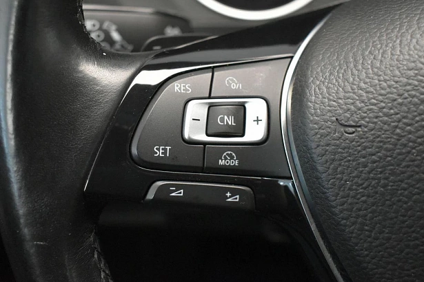 Tiguan Exclusive 2.0 AMT 4WD (180 л.с.) фото 13