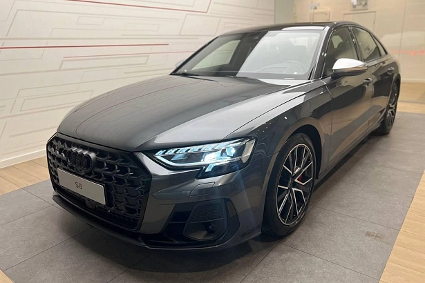S8 S8 TFSI 4.0 AT 4WD (571 л.с.) фото 2