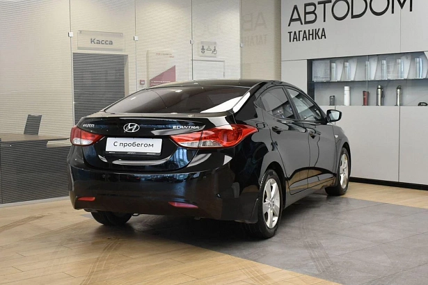 Elantra Comfort 1.6 AT (132 л.с.) фото 5
