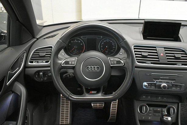 Q3 Sport 2.0 AMT 4WD (180 л.с.) фото 12