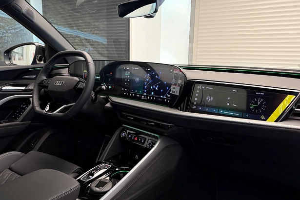 Q5 TFSI quattro S tronic 2.0 AMT 4WD (272 л.с.) фото 9
