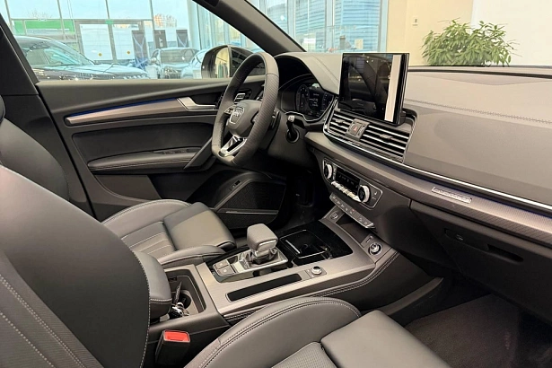 Q5 45 TFSI quattro S tronic 2.0 AMT 4WD (245 л.с.) фото 8