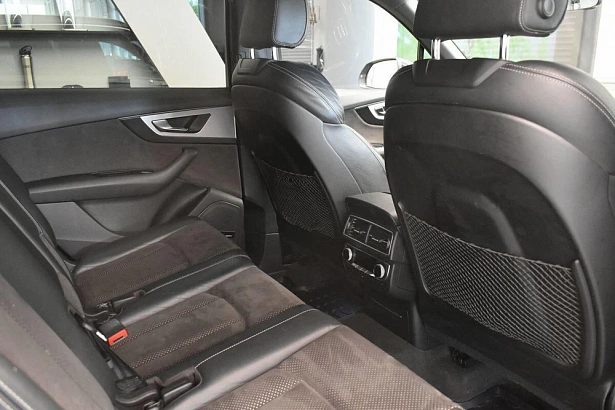Q7 Sport 3.0d AT 4WD (249 л.с.) фото 12