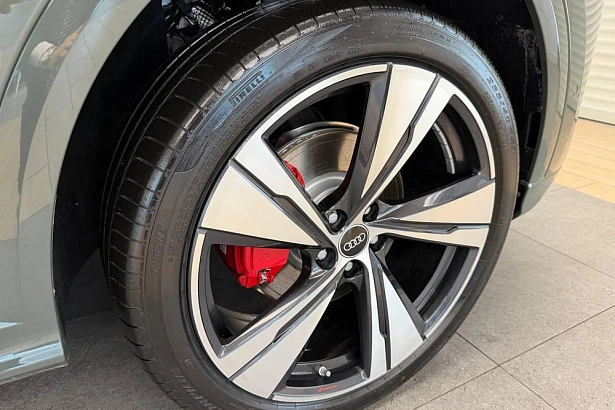 Q5 40 TFSI Quattro 2.0 AMT 4WD (204 л.с.) фото 23