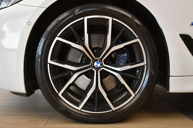 5 серии M Sport Pro Edition 21 530 3.0d AT 4WD (249 л.с.) фото 36