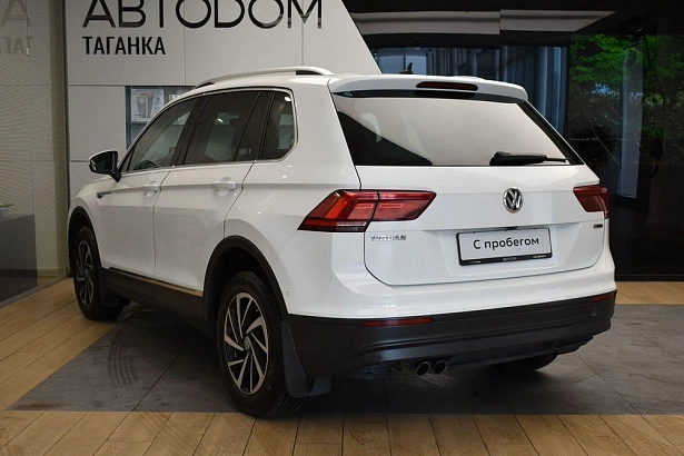Tiguan Connect Plus 2.0d AMT 4WD (150 л.с.) фото 3