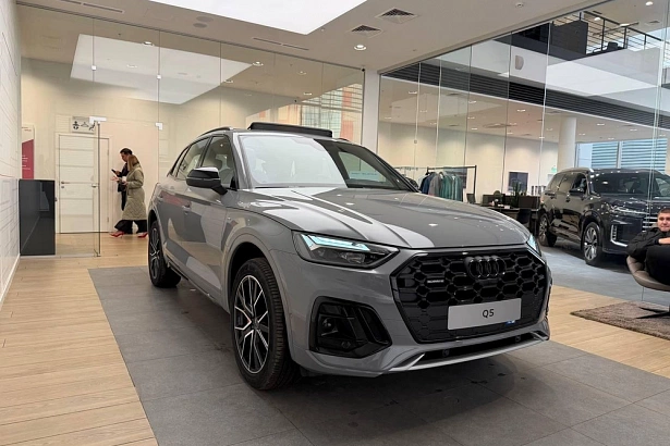 Q5 45 TFSI quattro S tronic 2.0 AMT 4WD (245 л.с.) фото 2