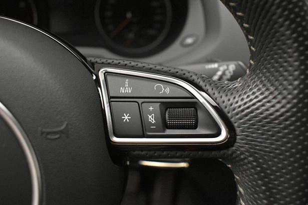 Q3 Sport 2.0 AMT 4WD (180 л.с.) фото 15