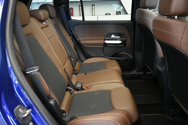 GLB Sport 250 2.0 AMT 4Matic (224 л.с.) фото 10