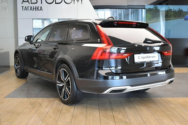 V90 Cross Country Pro 2.0d AT 4WD (190 л.с.) фото 3