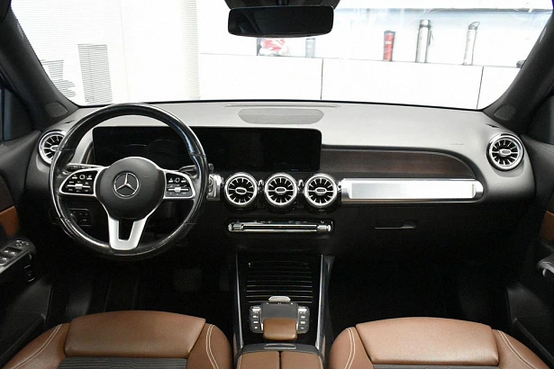 GLB Sport 250 2.0 AMT 4Matic (224 л.с.) фото 8